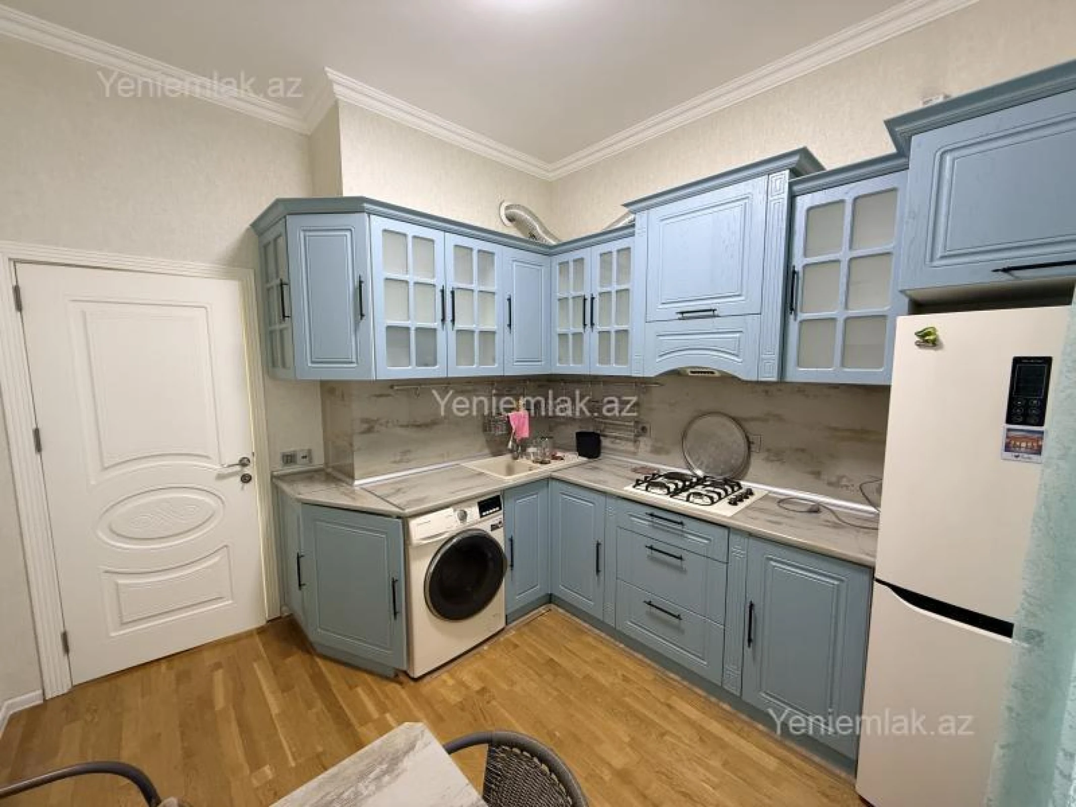 Satılır 3 otaqlı yeni tikili 87 m²