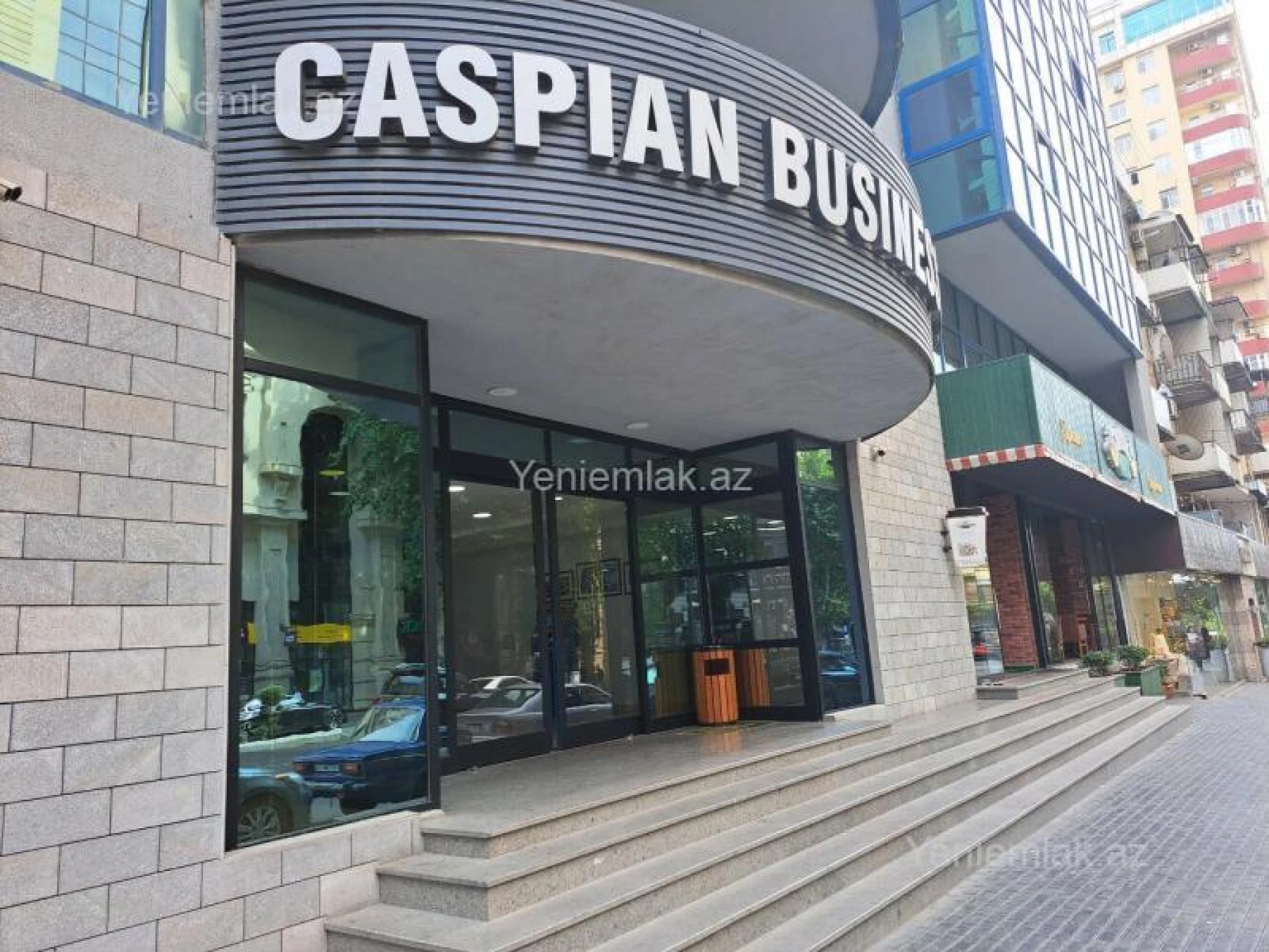 Satılır 2 otaqlı köhnə tikili 60 m²