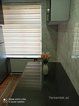 Satılır 2 otaqlı köhnə tikili 60 m²