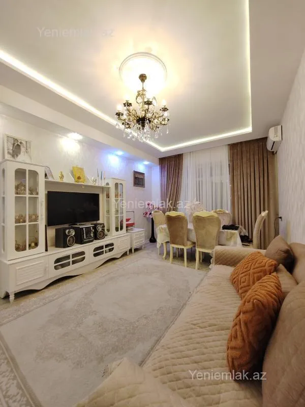 Satılır 3 otaqlı yeni tikili 95 m²