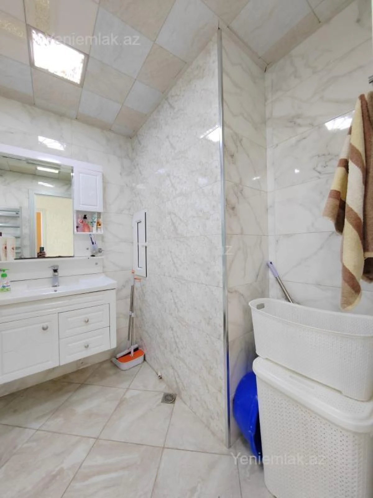 Satılır 3 otaqlı yeni tikili 95 m²