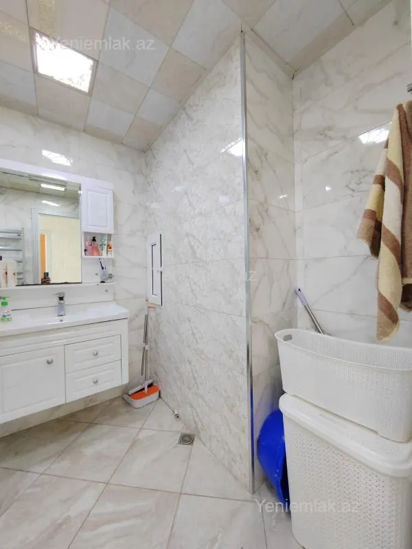 Satılır 3 otaqlı yeni tikili 95 m²