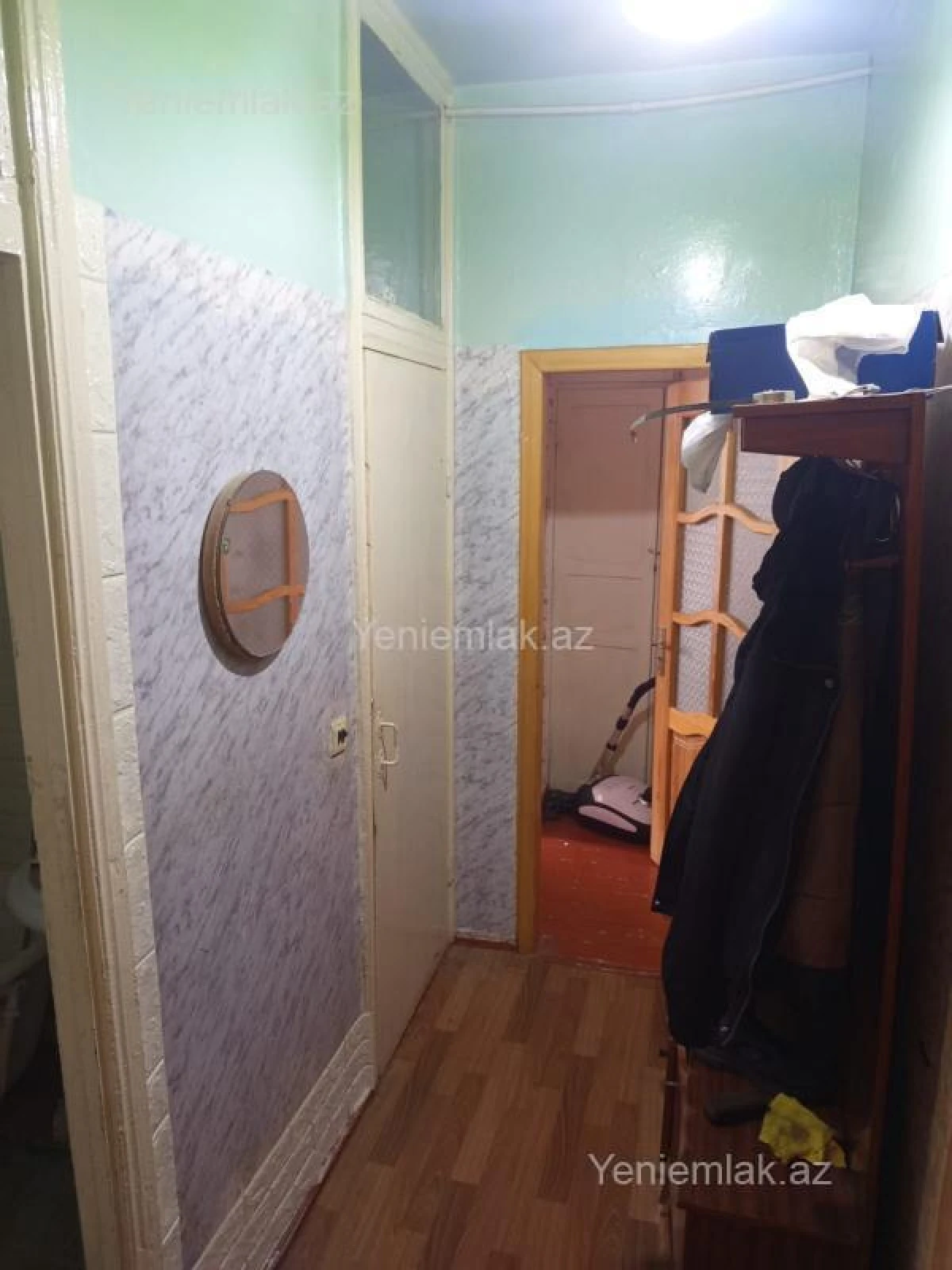 Satılır 2 otaqlı köhnə tikili 55 m²