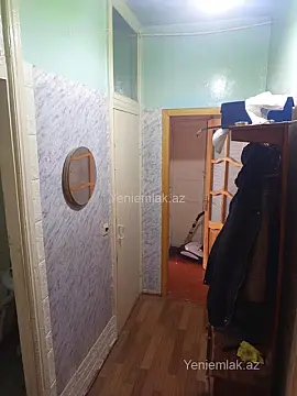 Satılır 2 otaqlı köhnə tikili 55 m²