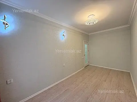 Satılır 2 otaqlı köhnə tikili 55 m²