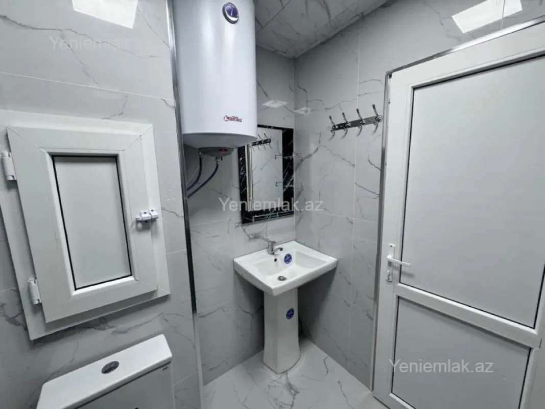 Satılır 2 otaqlı köhnə tikili 55 m²