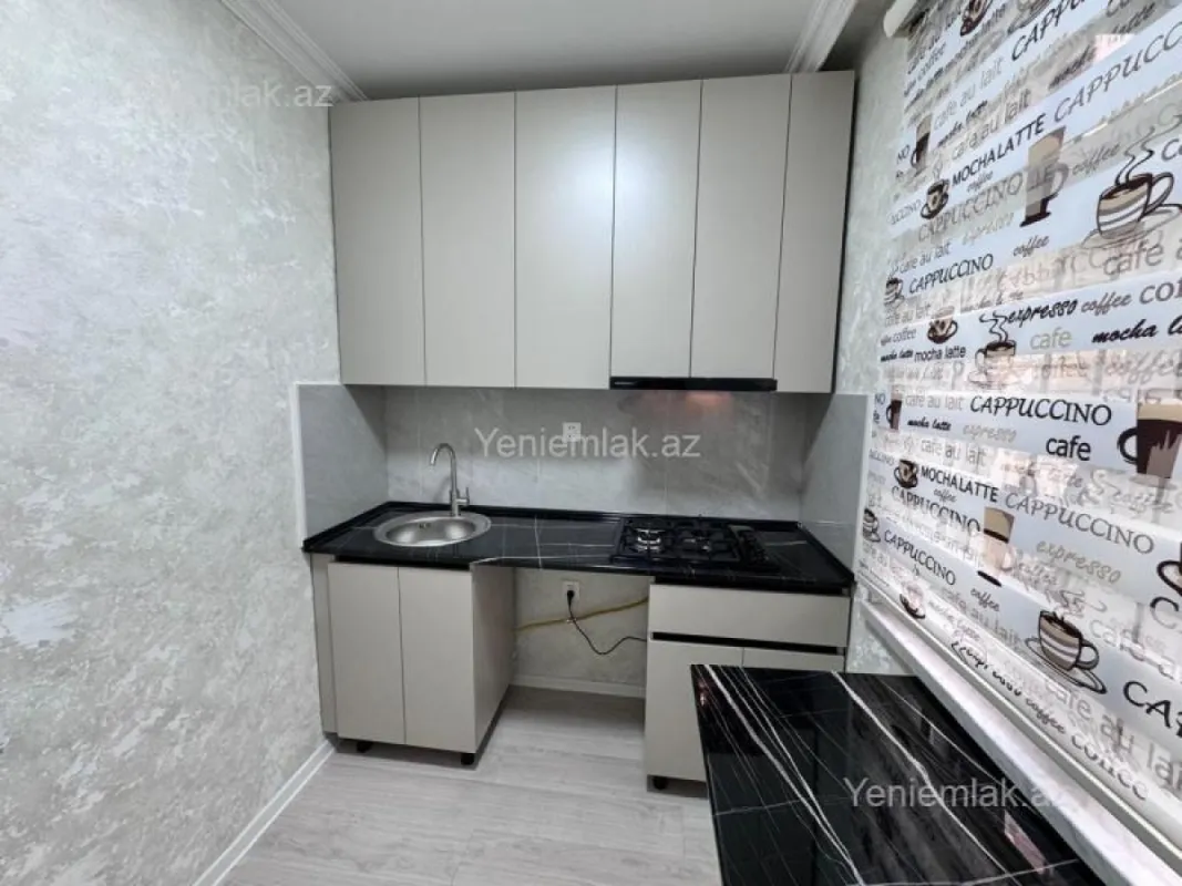 Satılır 2 otaqlı köhnə tikili 55 m²