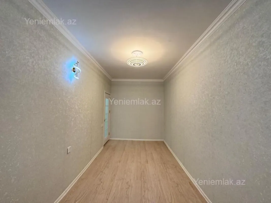 Satılır 2 otaqlı köhnə tikili 55 m²