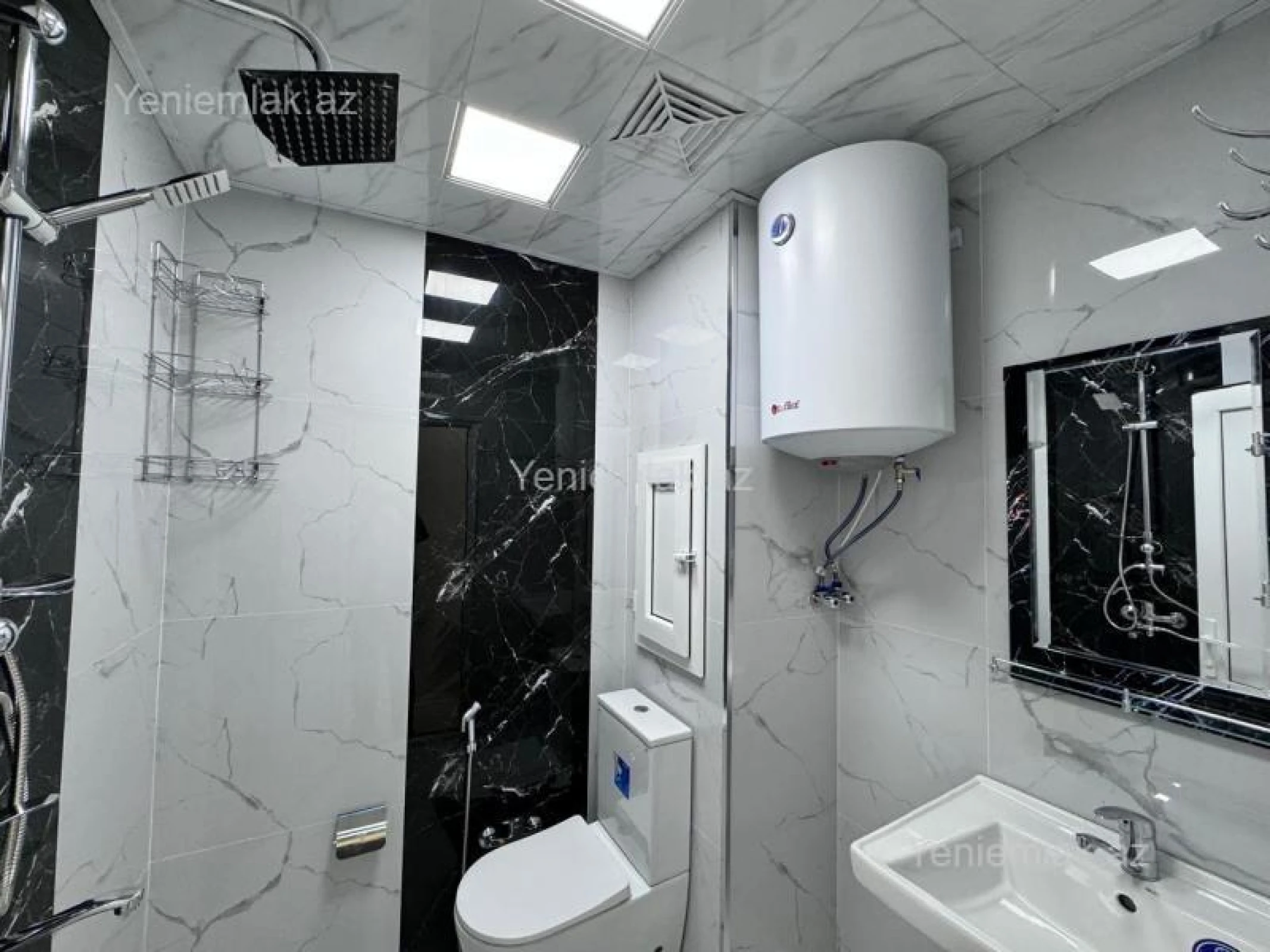 Satılır 2 otaqlı köhnə tikili 55 m²