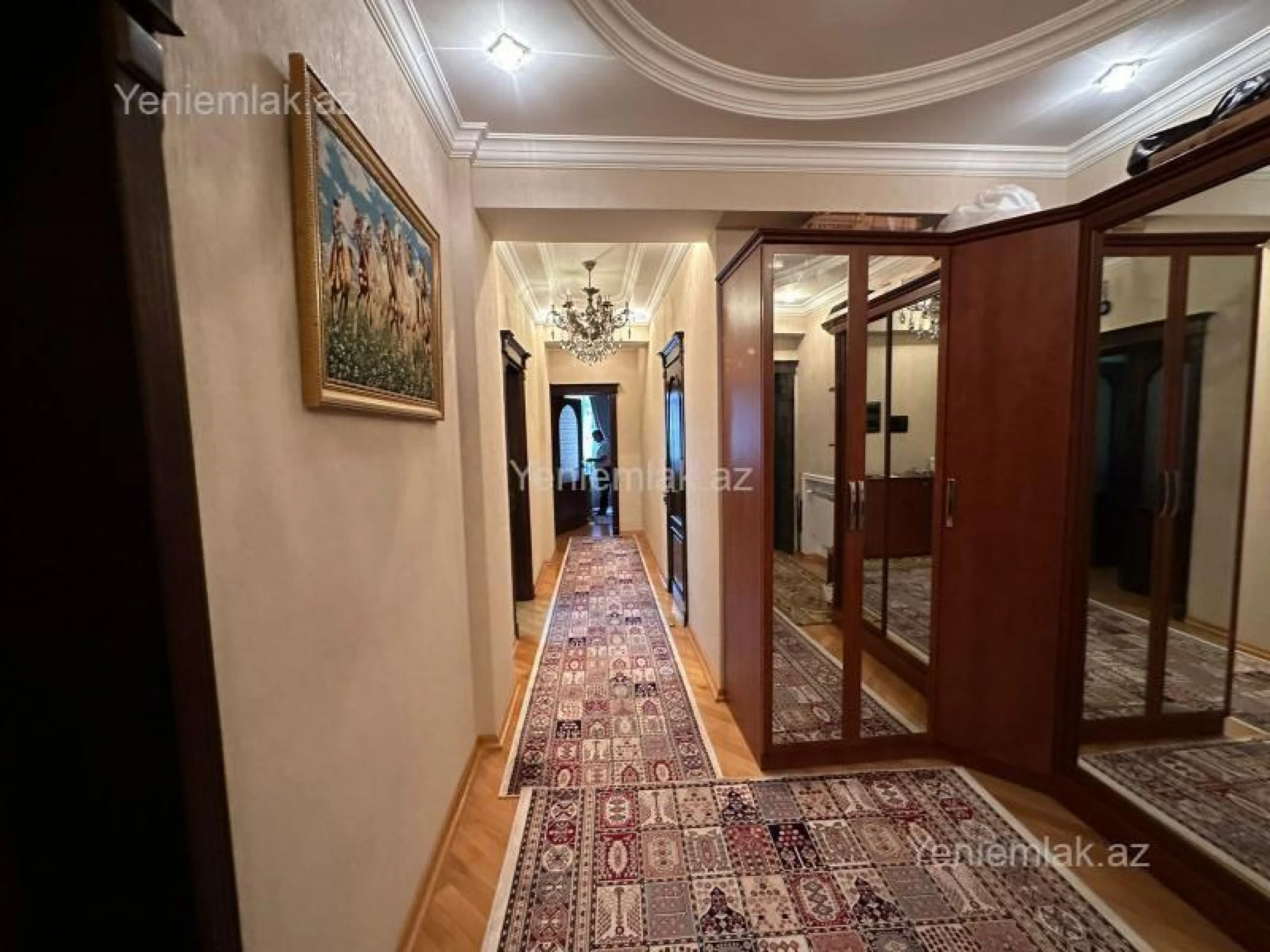 Satılır 3 otaqlı yeni tikili 125 m²