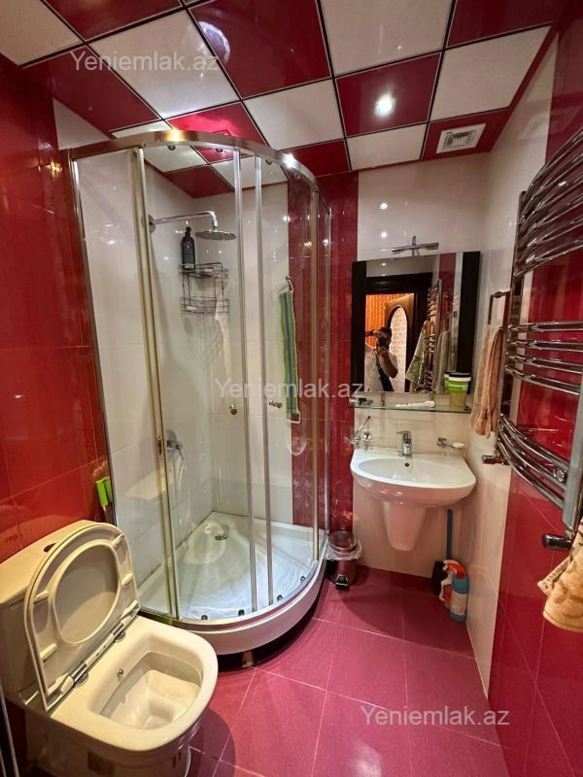Satılır 3 otaqlı yeni tikili 125 m²