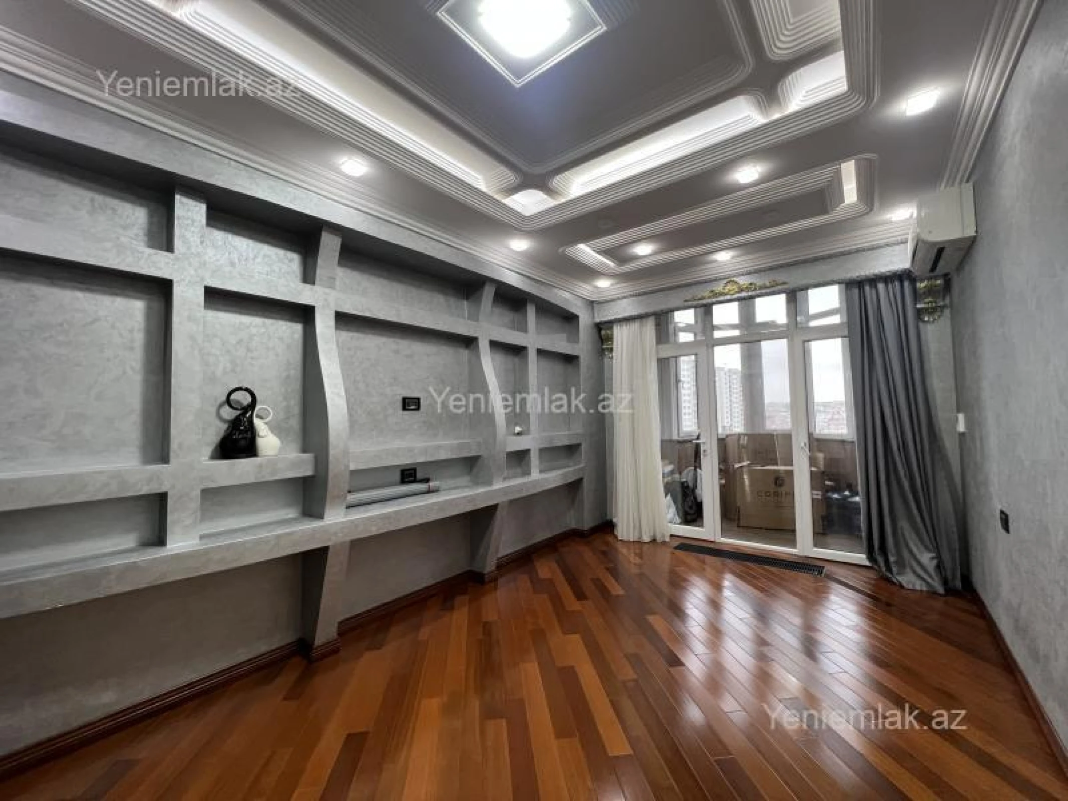 Satılır 4 otaqlı yeni tikili 176 m²
