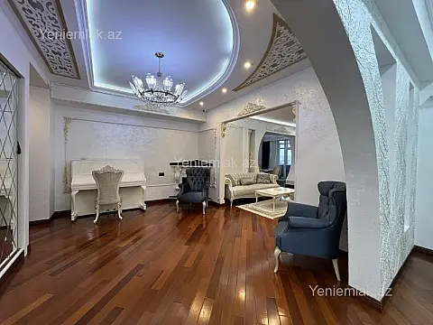 Satılır 4 otaqlı yeni tikili 176 m²