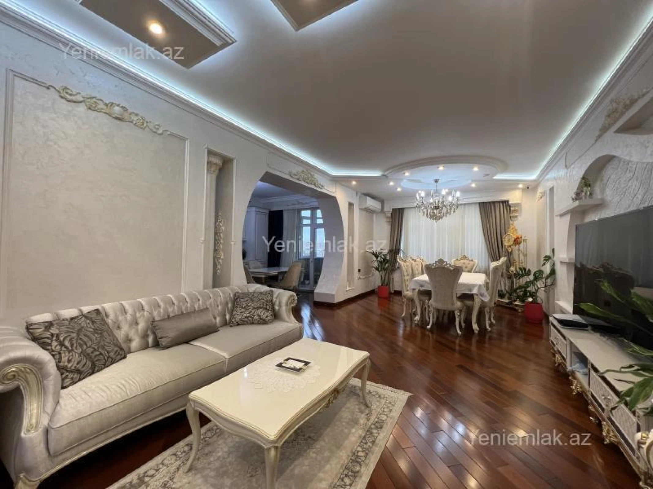 Satılır 4 otaqlı yeni tikili 176 m²