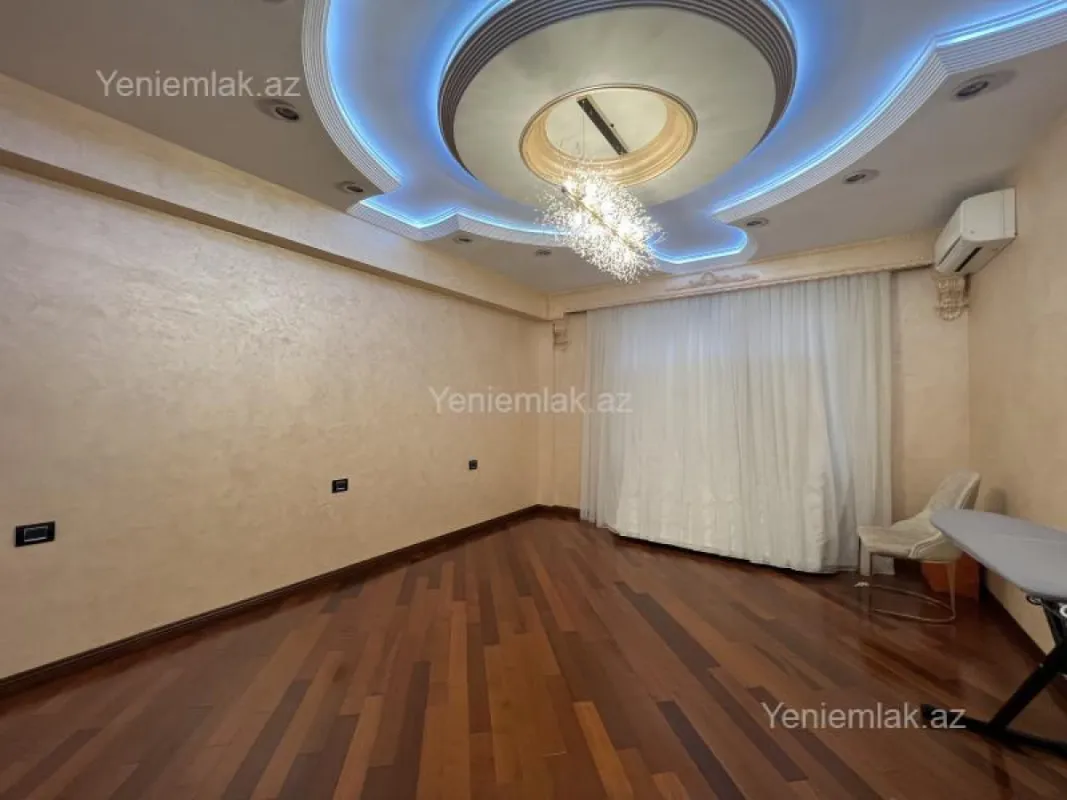 Satılır 4 otaqlı yeni tikili 176 m²