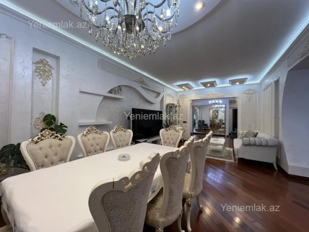 Satılır 4 otaqlı yeni tikili 176 m²