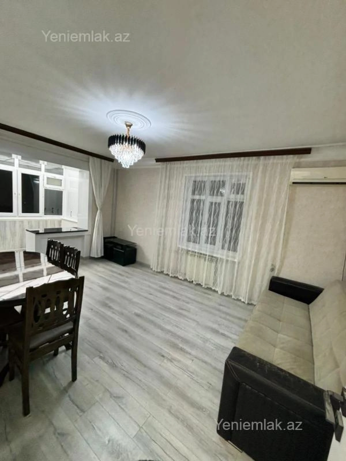 Satılır 1 otaqlı köhnə tikili 36 m²