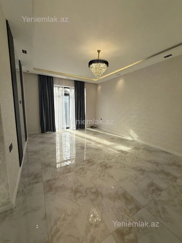 Satılır 4 otaqlı həyət evi 130 m²