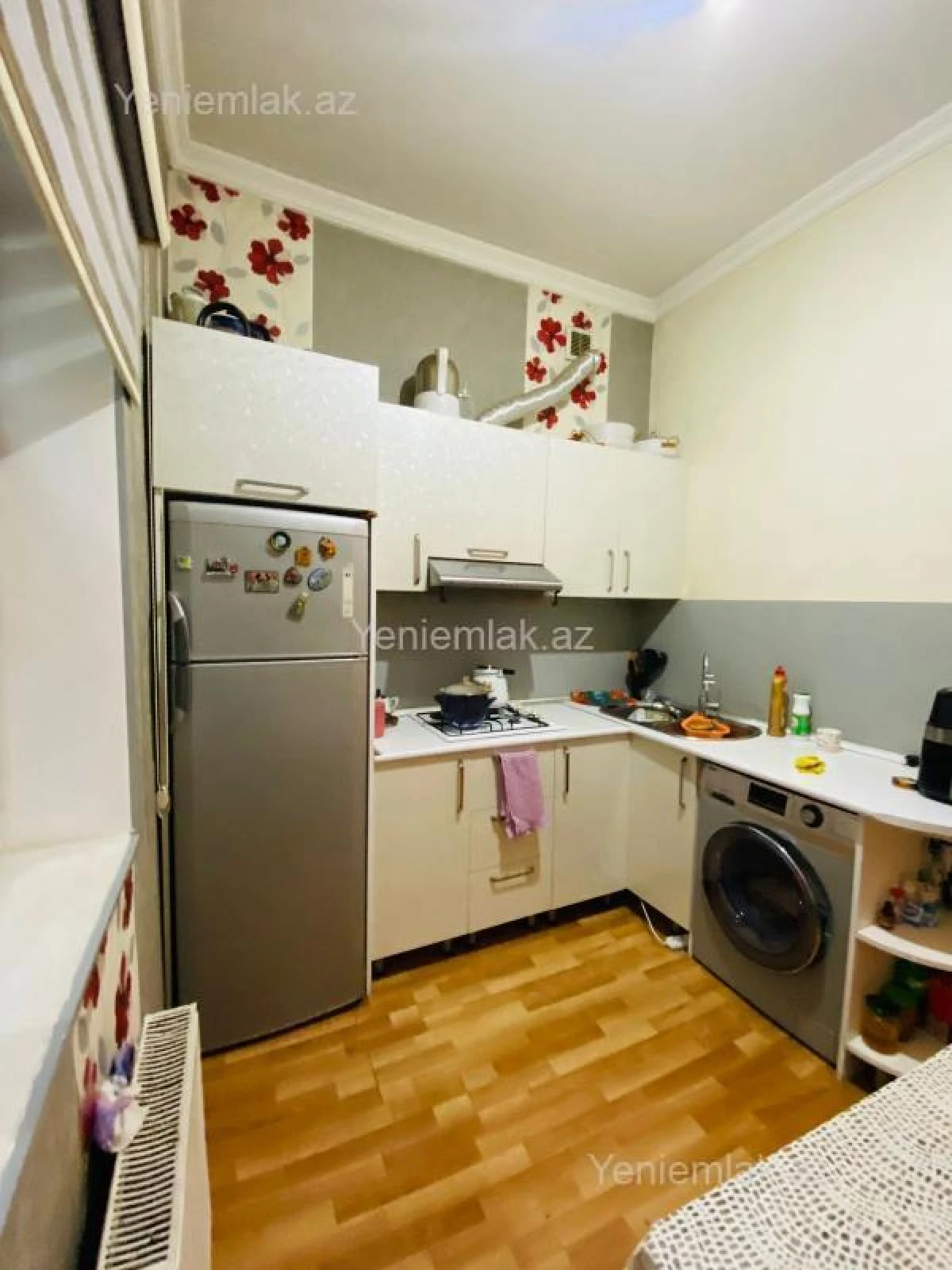 Satılır 3 otaqlı yeni tikili 80 m²