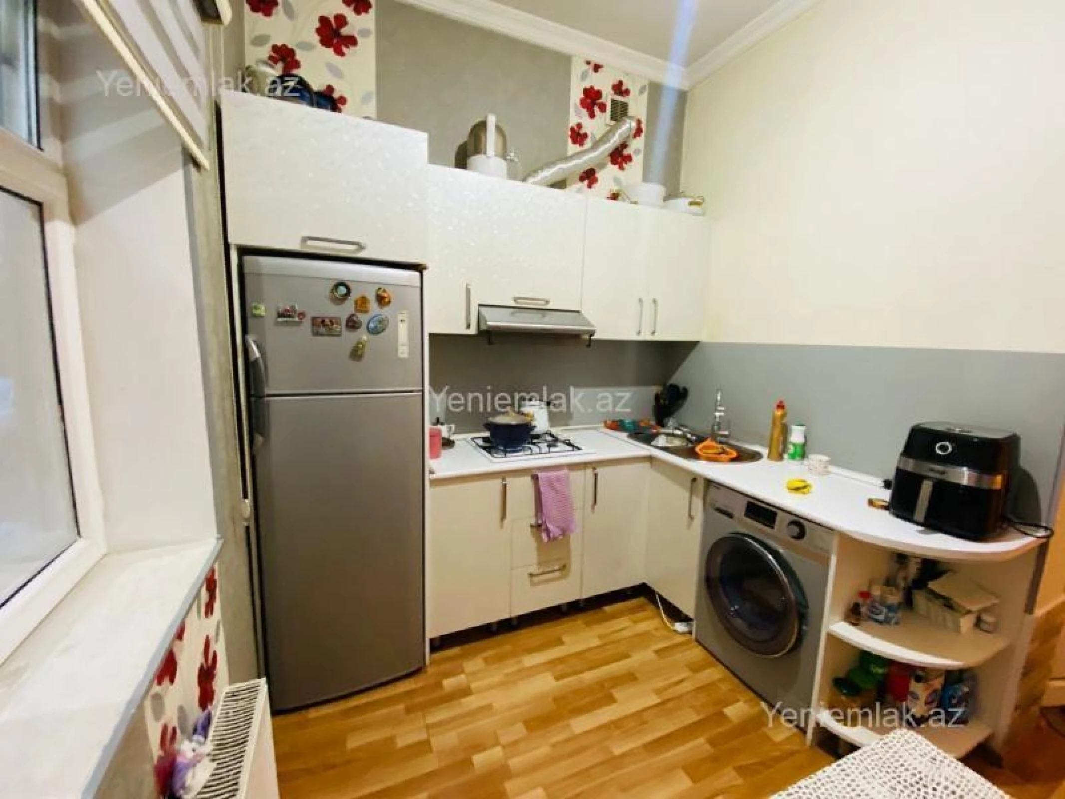 Satılır 3 otaqlı yeni tikili 80 m²