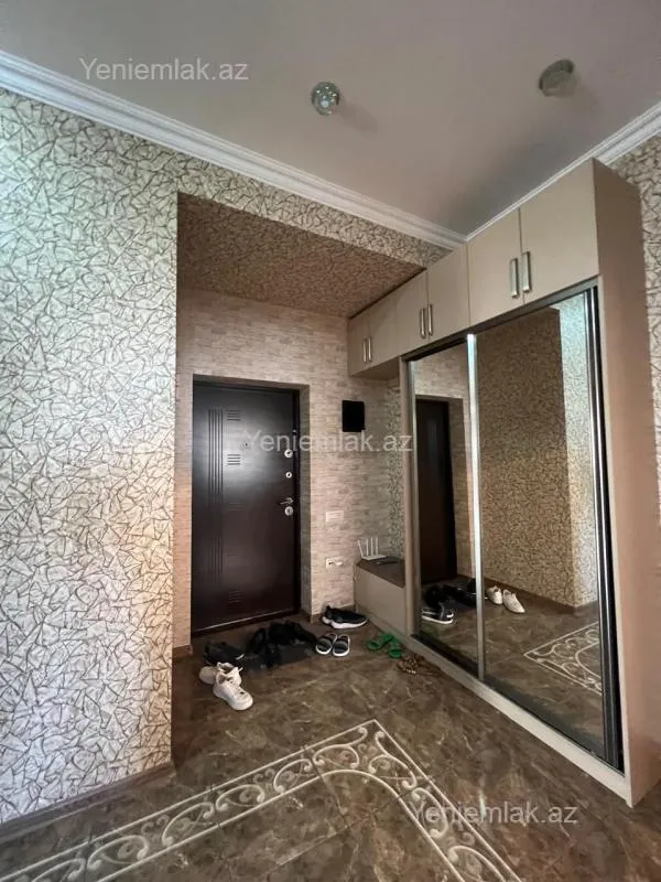 Satılır 3 otaqlı yeni tikili 110 m²