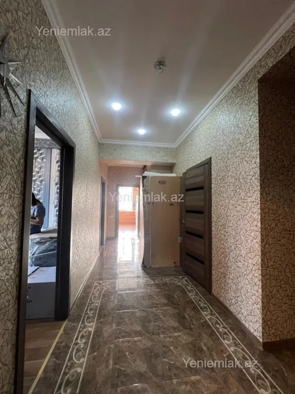 Satılır 3 otaqlı yeni tikili 110 m²