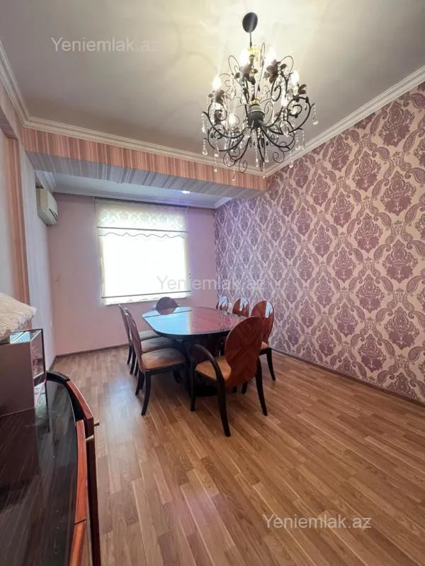 Satılır 3 otaqlı yeni tikili 110 m²