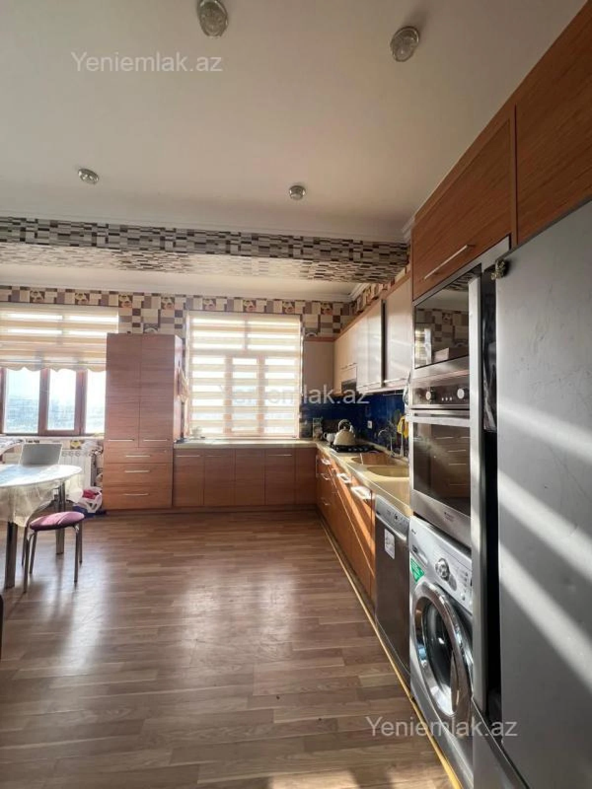 Satılır 3 otaqlı yeni tikili 110 m²