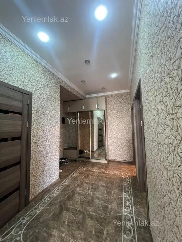 Satılır 3 otaqlı yeni tikili 110 m²