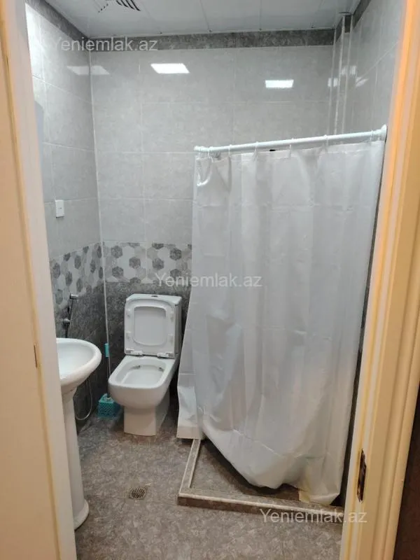 Satılır 1 otaqlı yeni tikili 32 m²