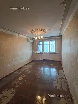 Satılır 1 otaqlı köhnə tikili 32 m² — Sumqayıt, 8-ci mikrorayon 1 otaq 32.00 m²
