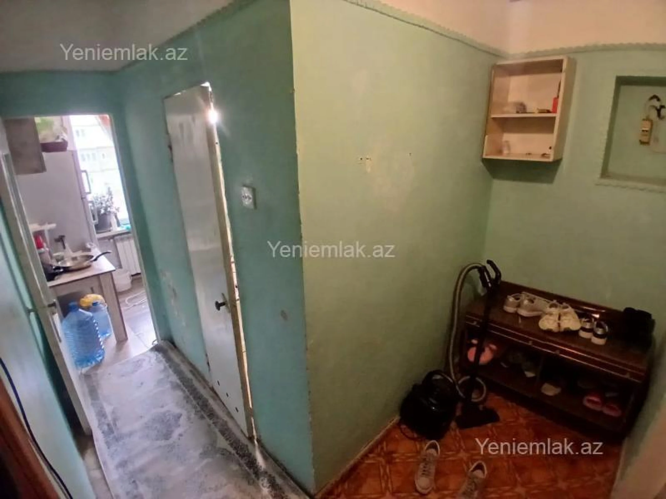 Satılır 2 otaqlı köhnə tikili 45 m²