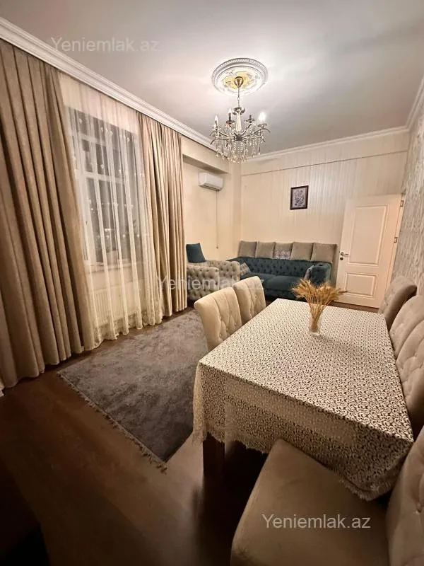 Satılır 3 otaqlı yeni tikili 85 m²