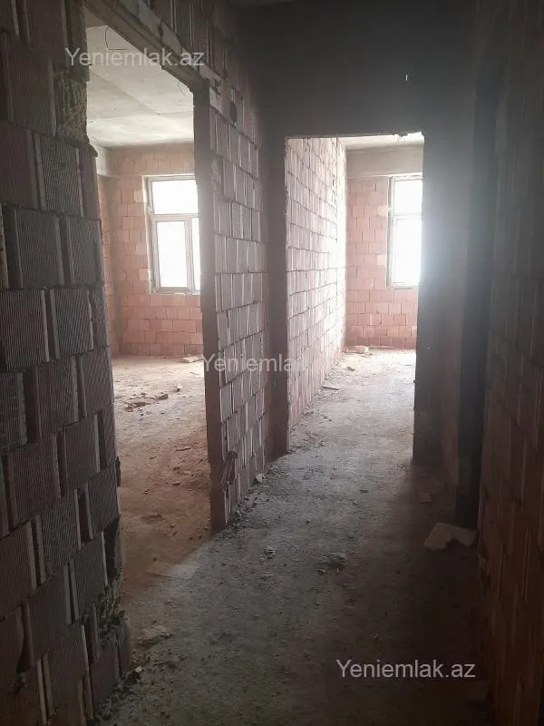 Satılır 2 otaqlı yeni tikili 60 m²