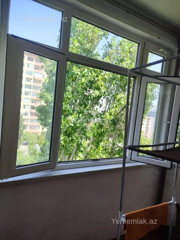 Satılır 2 otaqlı köhnə tikili 50 m²