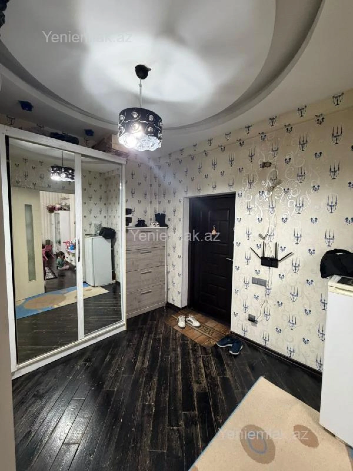 Satılır 3 otaqlı yeni tikili 100 m²
