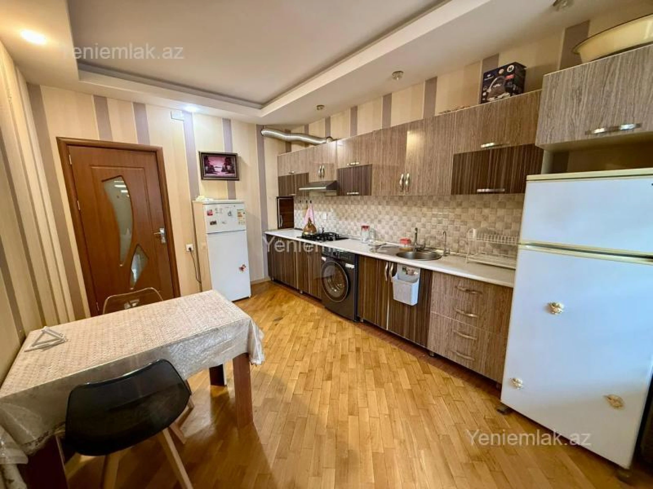 Satılır 2 otaqlı yeni tikili 80 m²