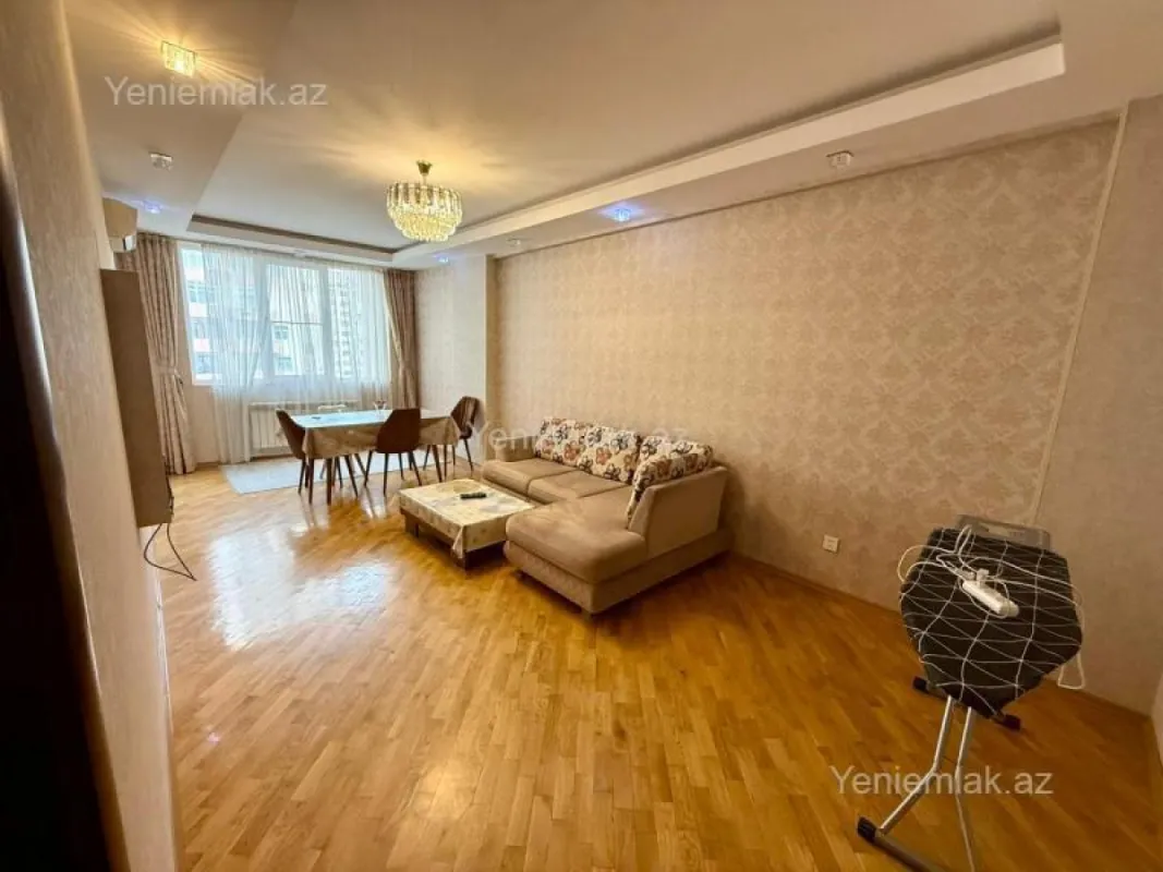 Satılır 2 otaqlı yeni tikili 80 m²