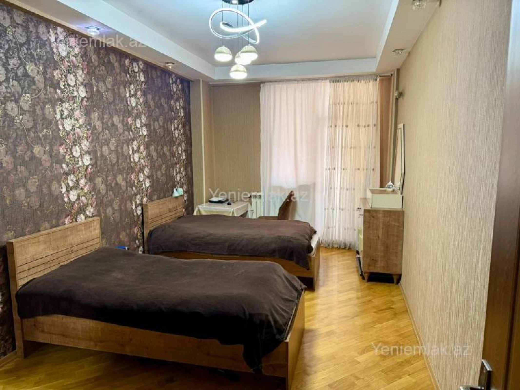 Satılır 2 otaqlı yeni tikili 80 m²