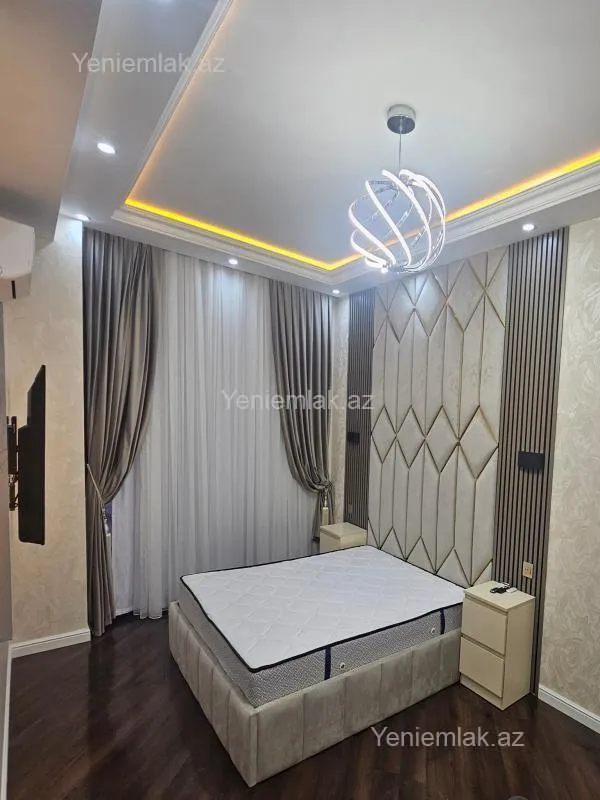 Satılır 2 otaqlı yeni tikili 75 m²