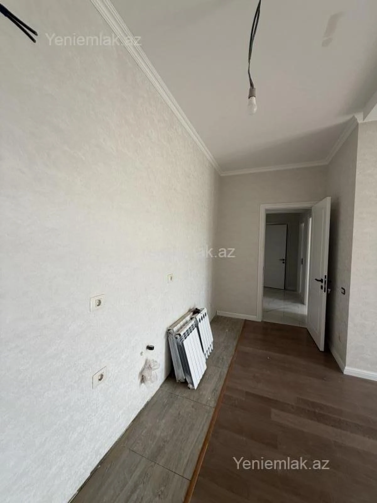 Satılır 3 otaqlı yeni tikili 73 m²