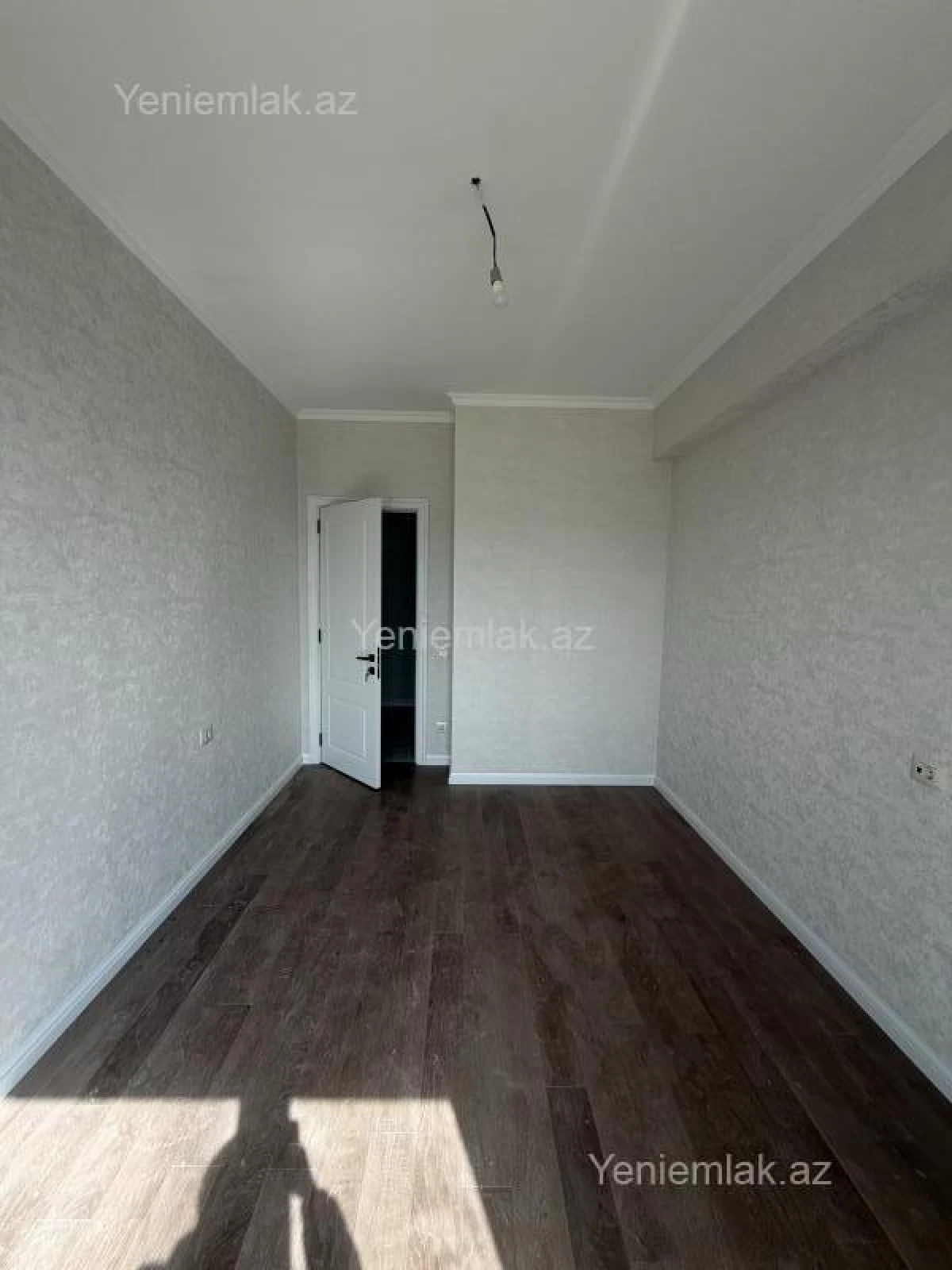 Satılır 3 otaqlı yeni tikili 73 m²