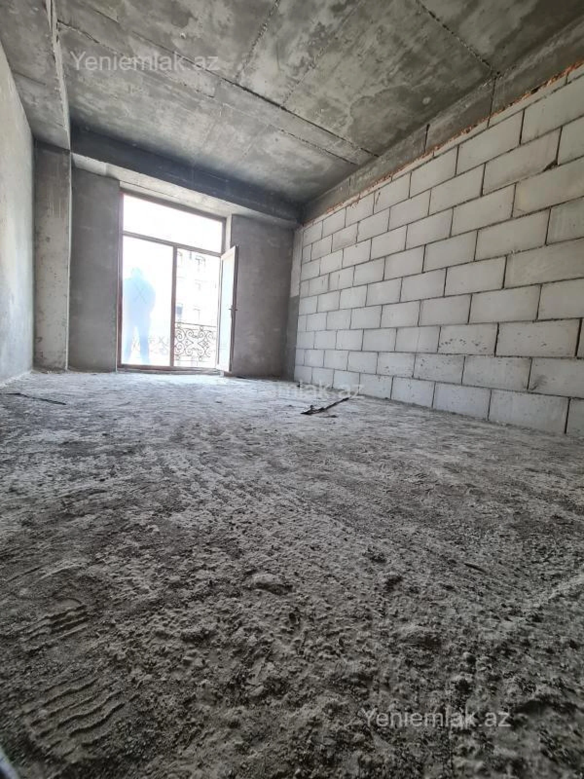 Satılır 2 otaqlı yeni tikili 50 m²