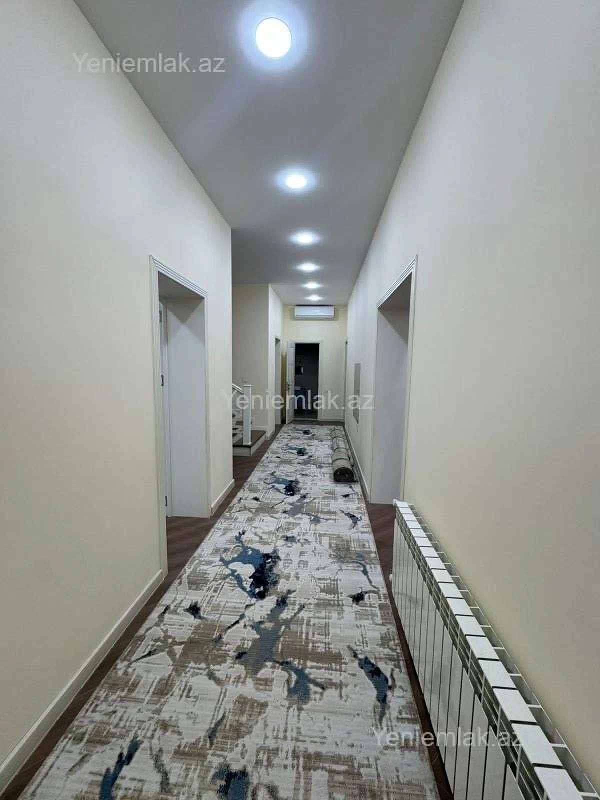 Satılır 6 otaqlı həyət evi 350 m²