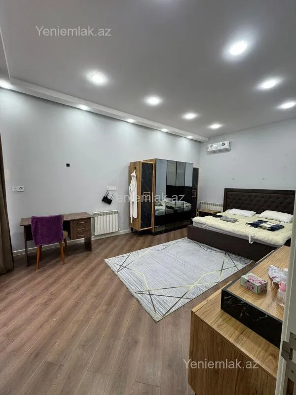 Satılır 6 otaqlı həyət evi 350 m²