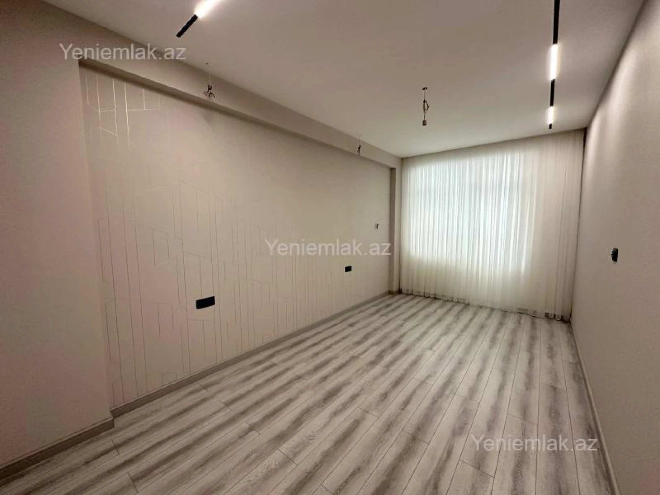 Satılır 3 otaqlı yeni tikili 131 m²