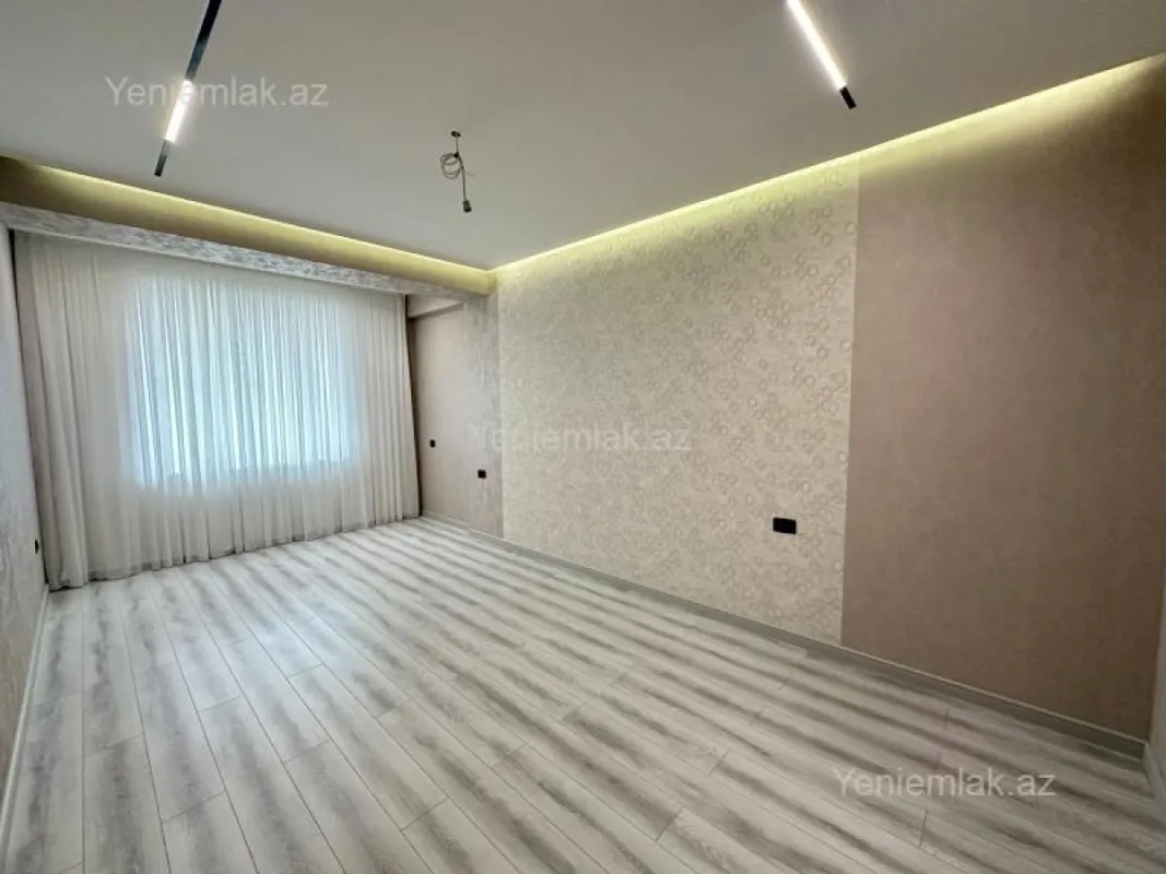 Satılır 3 otaqlı yeni tikili 131 m²