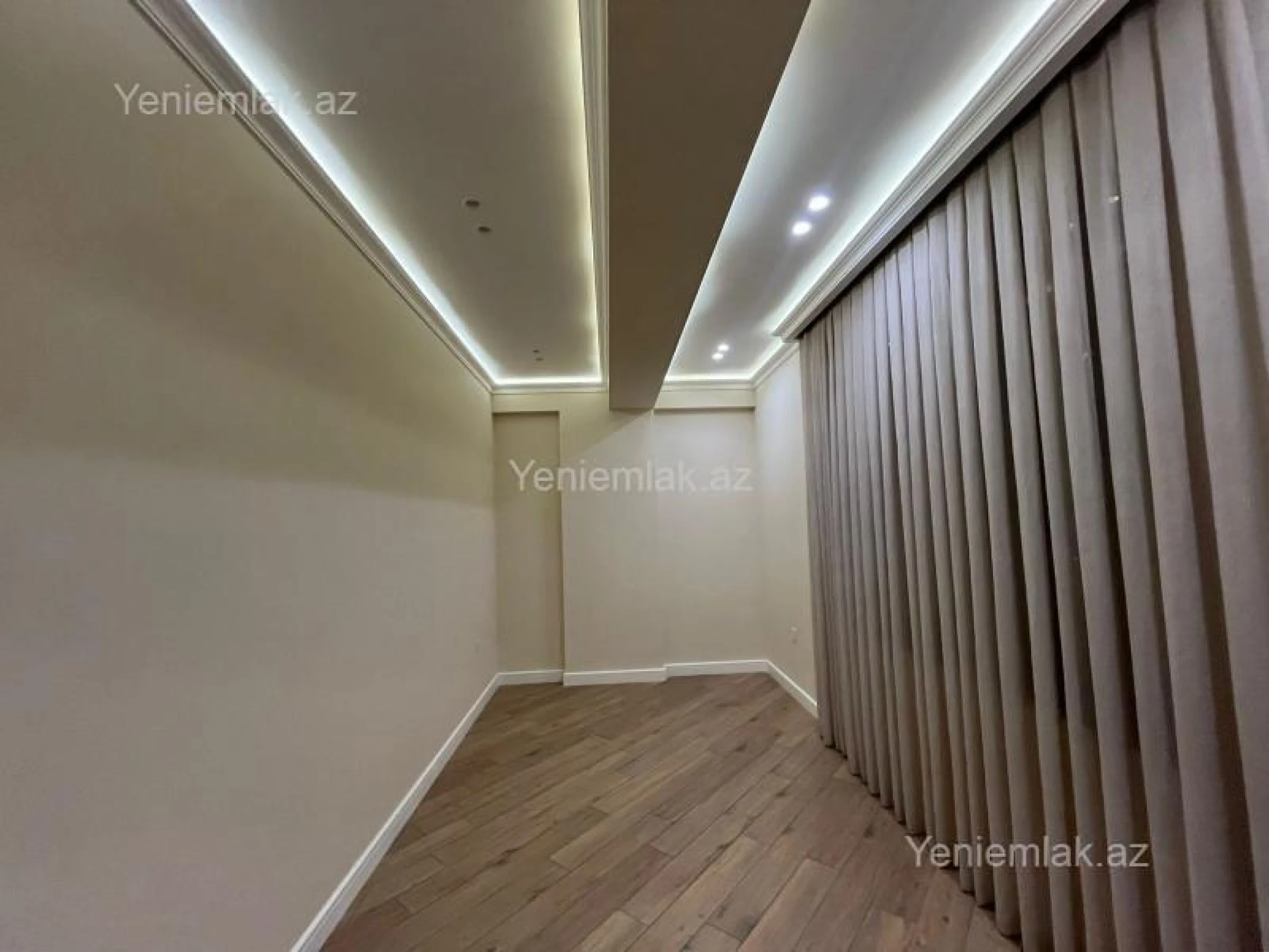Satılır 3 otaqlı yeni tikili 98.5 m²