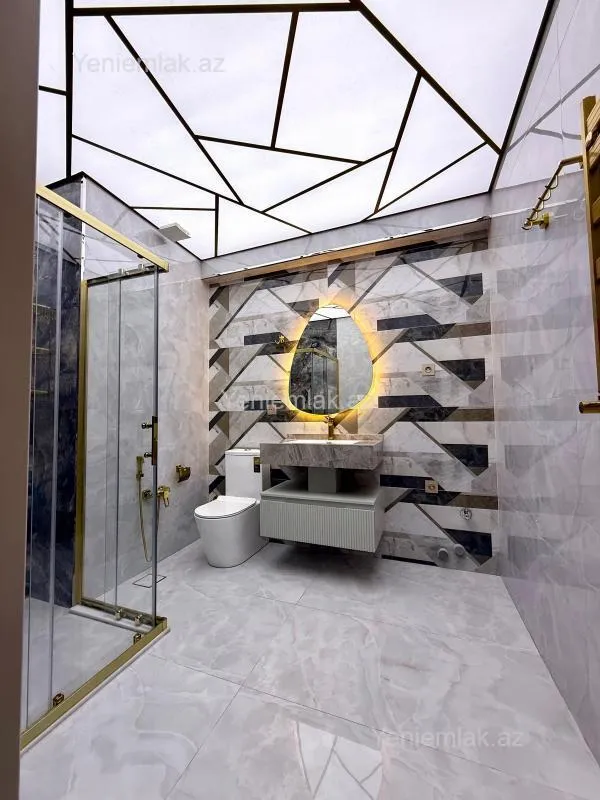 Satılır 3 otaqlı köhnə tikili 60 m²