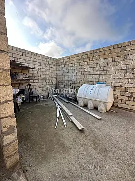 Satılır 3 otaqlı həyət evi 100 m²